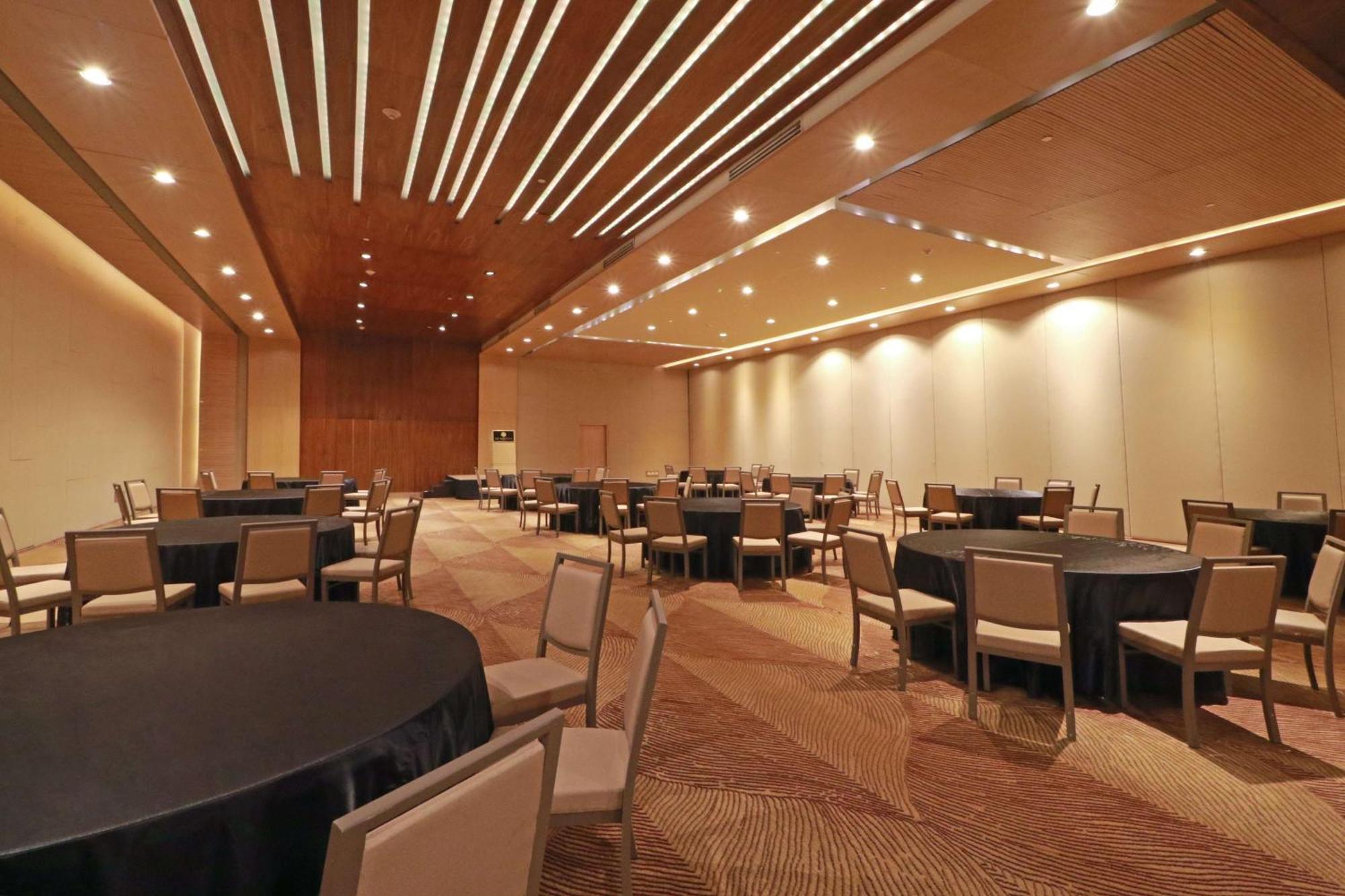 Ms Milenium Monterrey Curio Collection By Hilton San Pedro Garza Garcia Exterior foto
