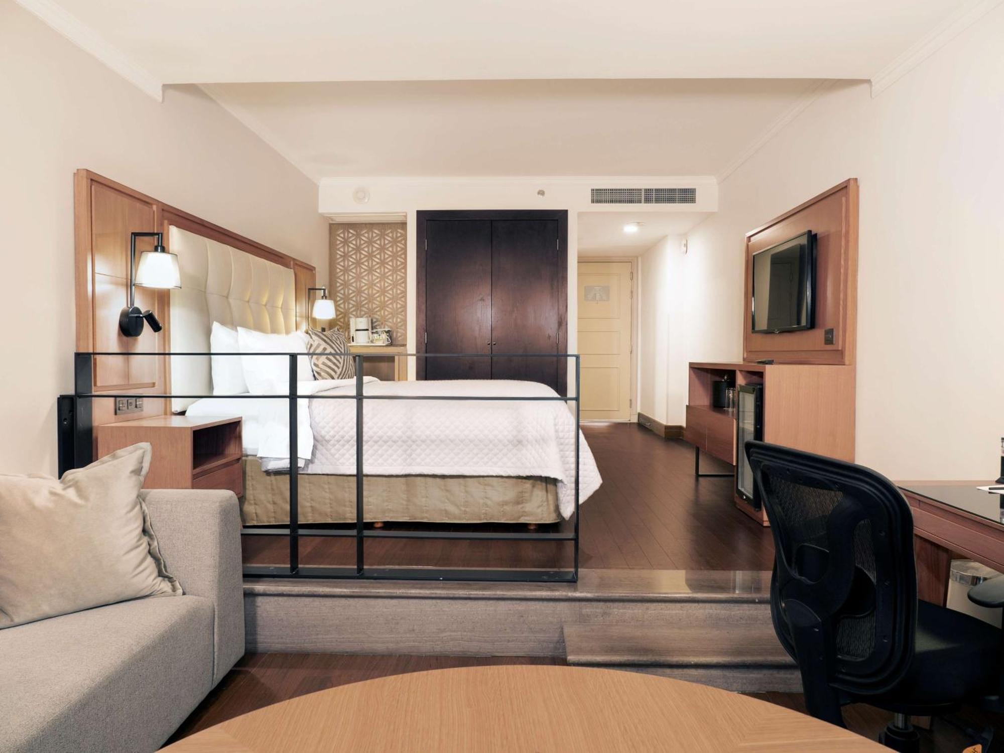 Ms Milenium Monterrey Curio Collection By Hilton San Pedro Garza Garcia Exterior foto