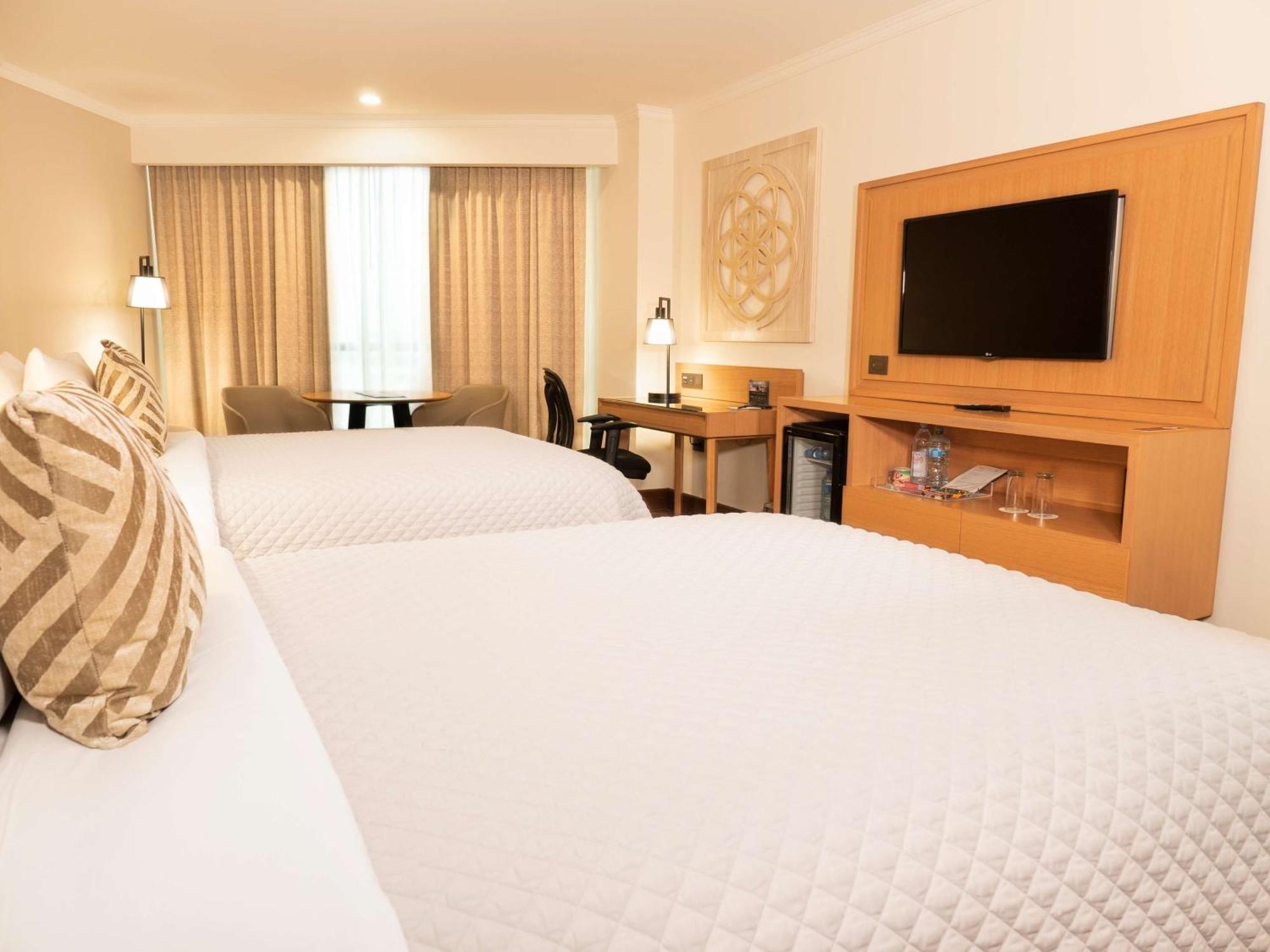 Ms Milenium Monterrey Curio Collection By Hilton San Pedro Garza Garcia Exterior foto