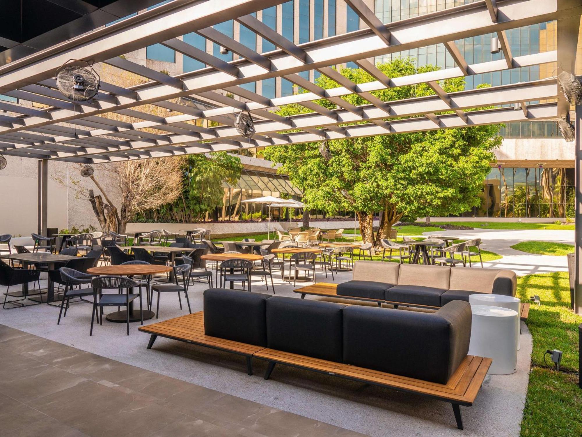 Ms Milenium Monterrey Curio Collection By Hilton San Pedro Garza Garcia Exterior foto